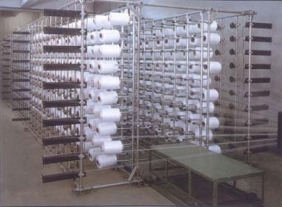 Conventional Yarn Creel (Yarn Cake Type Long Yarn Tube Roll)